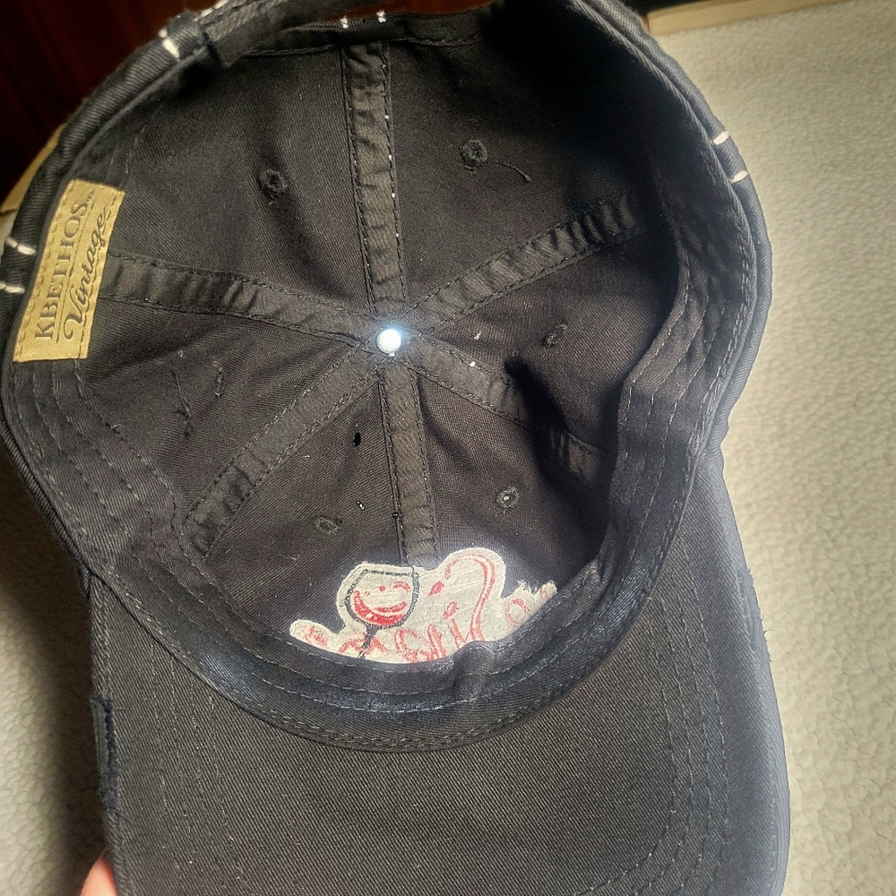 Black Distressed Cap w/ Embroidered Patch Design "Sip Happens" - Women's Size OS - Picture 3 of 7